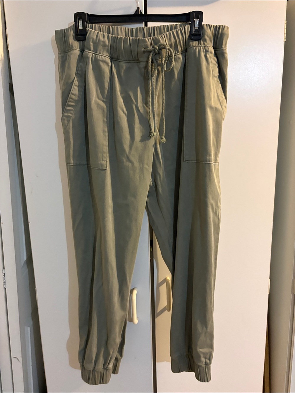 Side Stich LA Drawstring Jogger Pants